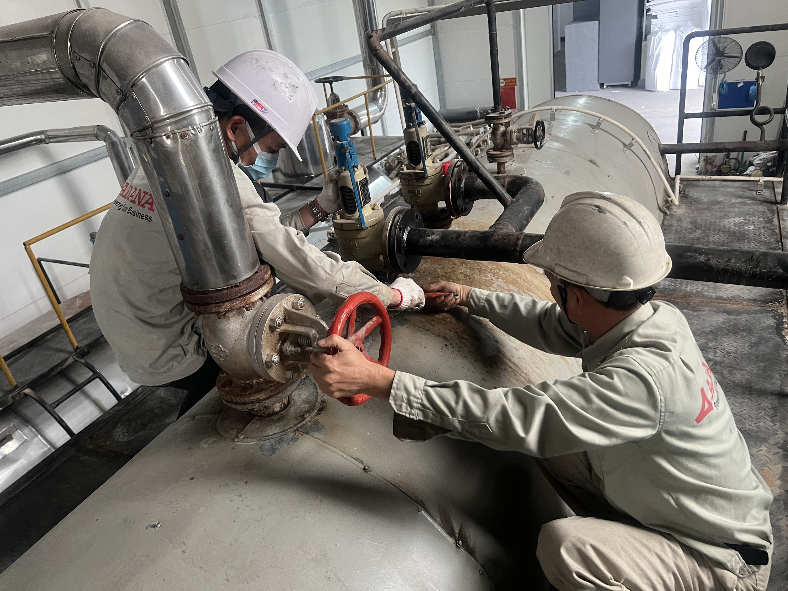 Sửa chữa thay thế van an toàn nồi hơi